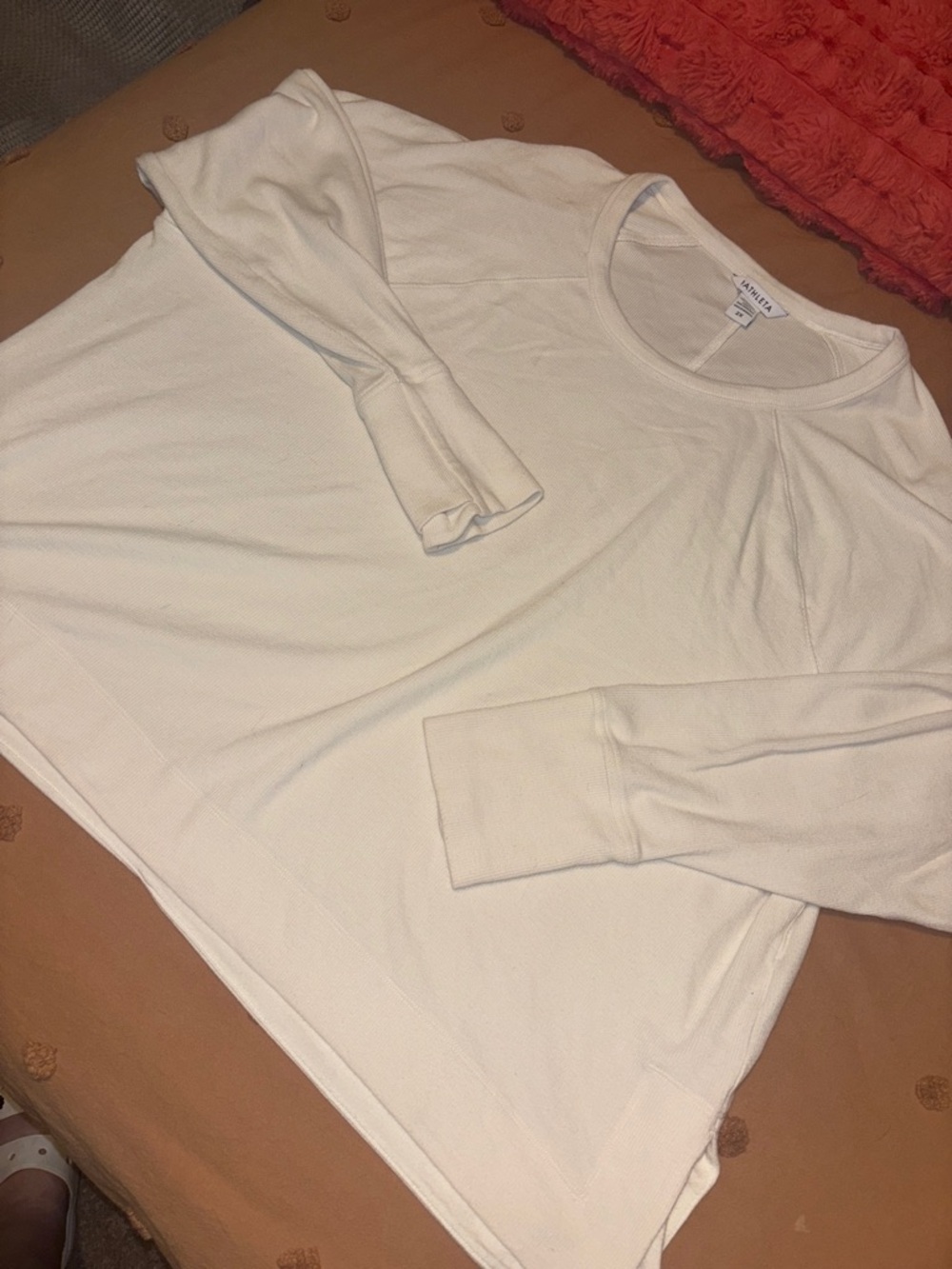 Athleta Ivory Crewneck Lightweight Pullover